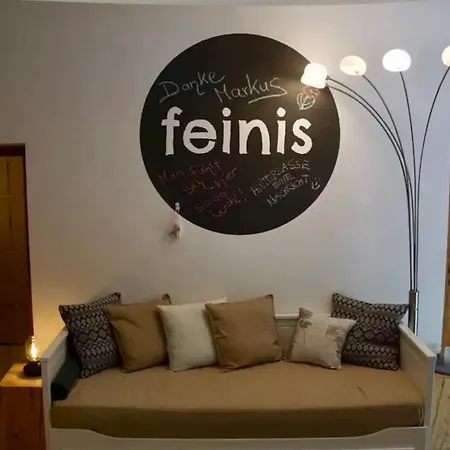 Feinis * Waasen